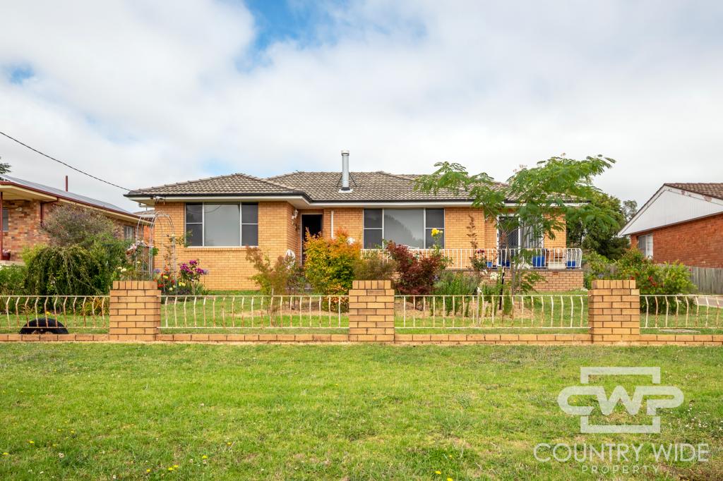 70 Hunter St, Glen Innes, NSW 2370