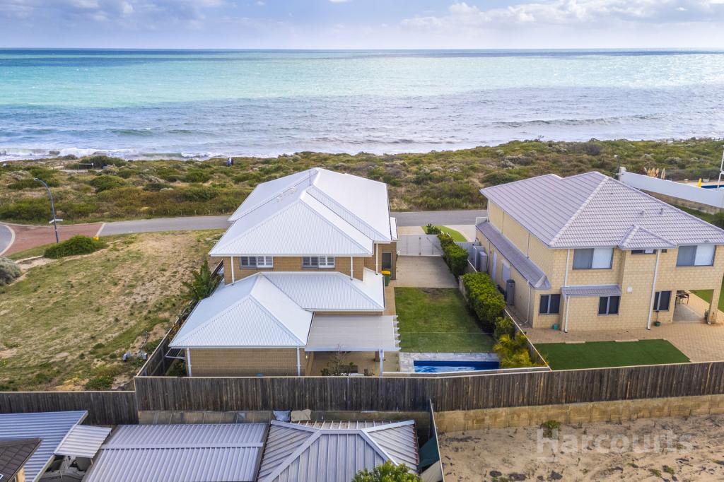 11 Lorea Loop, Halls Head, WA 6210