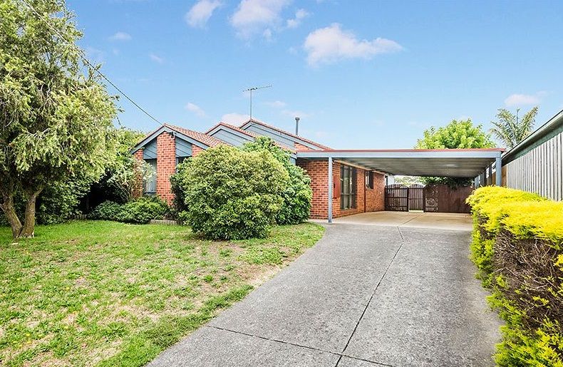 5 PLAISTOW CT, CRANBOURNE NORTH, VIC 3977