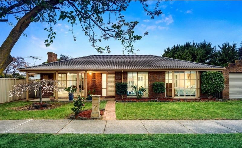 15 Redwood Ct, Narre Warren, VIC 3805