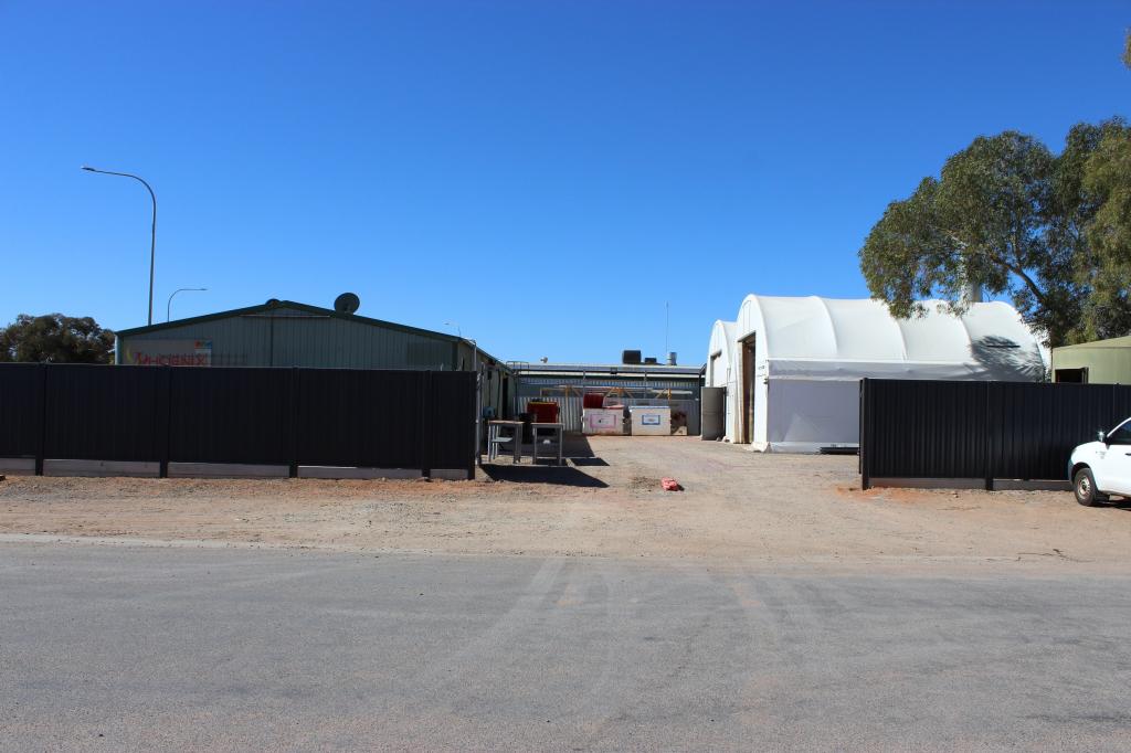 2 Gosse St, Roxby Downs, SA 5725