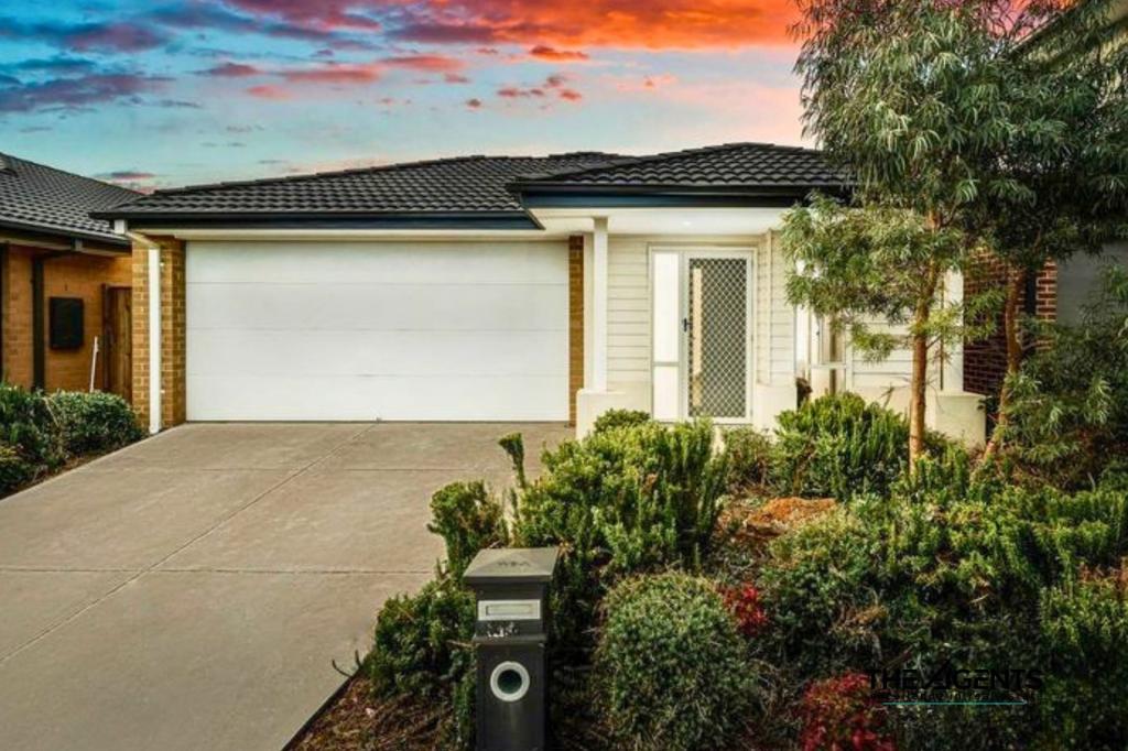 100 GRASSBIRD DR, POINT COOK, VIC 3030