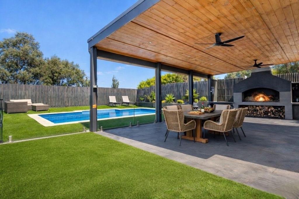 23 Kuringai Rd, Tootgarook, VIC 3941