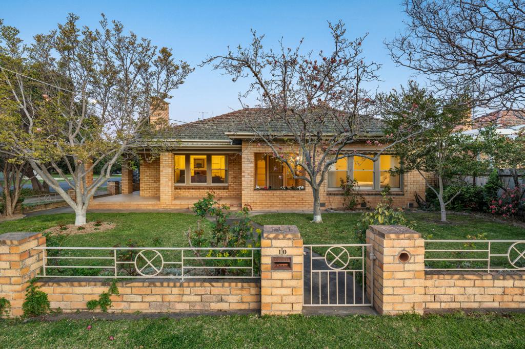 10 Turnbull St, Euroa, VIC 3666