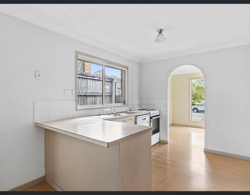 96 Mackellar Dr, Boronia Heights, QLD 4124