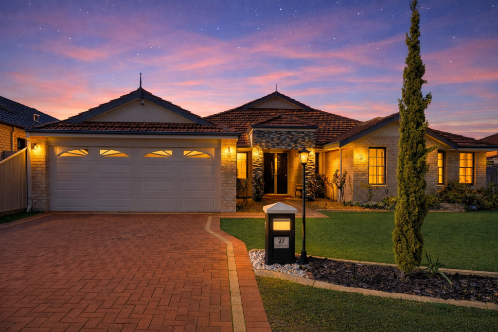 27 KINGSLAND LOOP, CANNING VALE, WA 6155