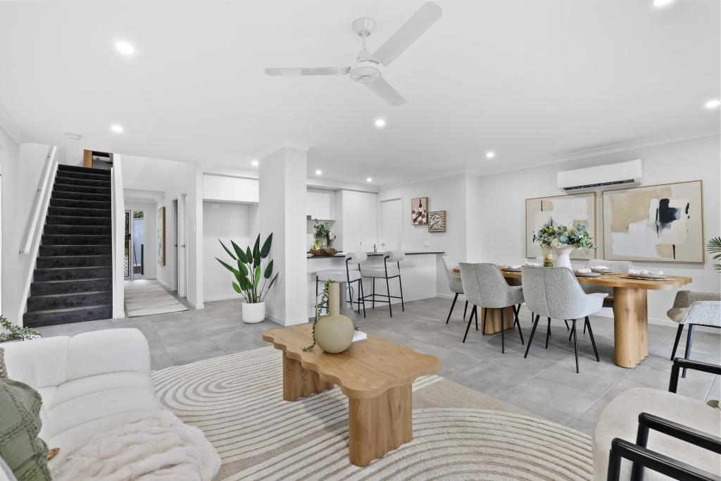 45 Mountain Ash Way, Redland Bay, QLD 4165