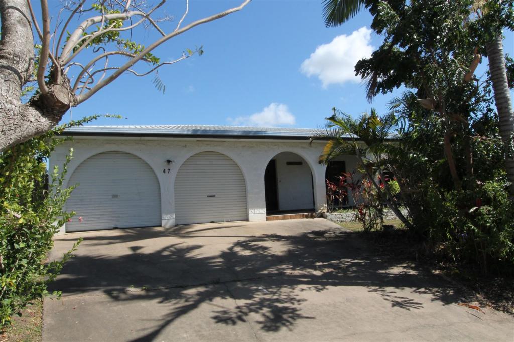 47 Beach Rd, Ayr, QLD 4807