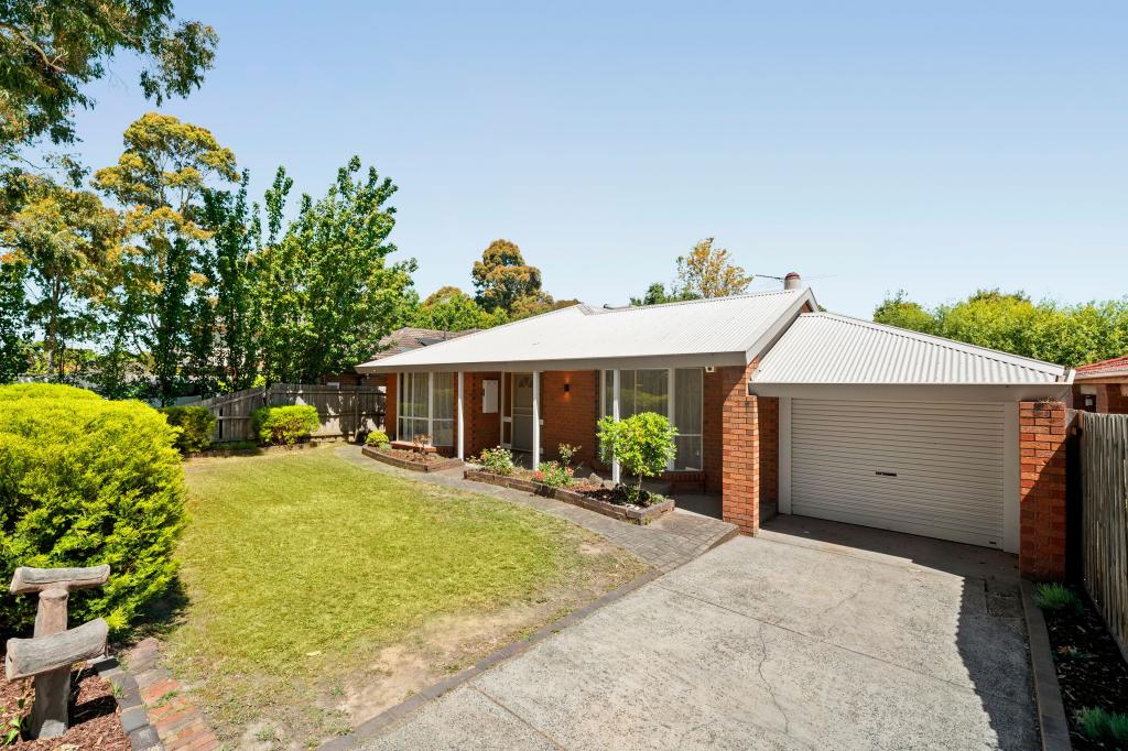 5 Bridgewater Way, Rowville, VIC 3178