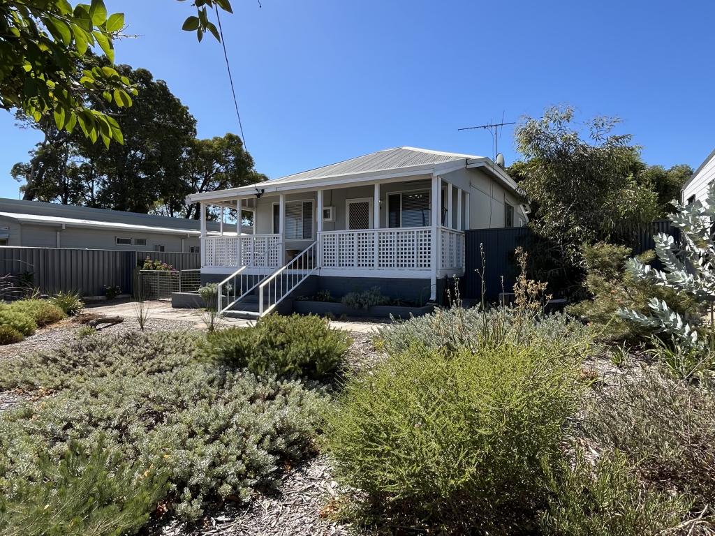28 Wylam Rd, Collie, WA 6225