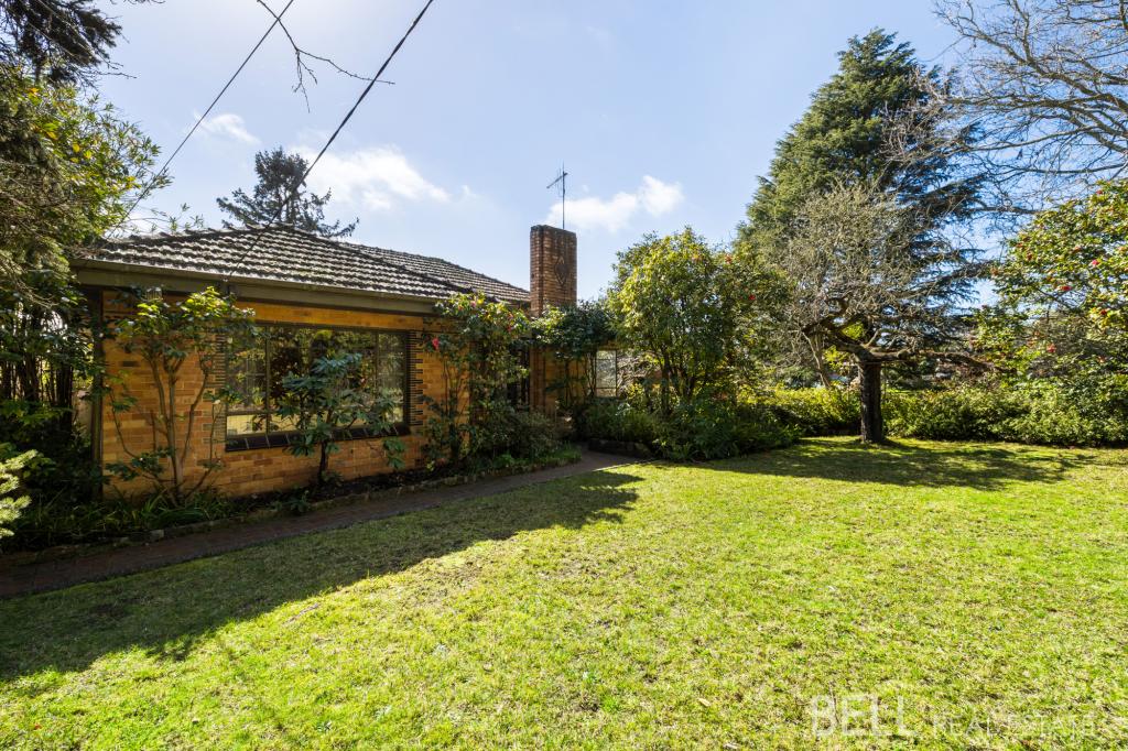 95 MONBULK RD, MOUNT EVELYN, VIC 3796
