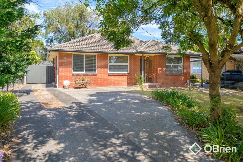 12 Nodding Ave, Frankston North, VIC 3200