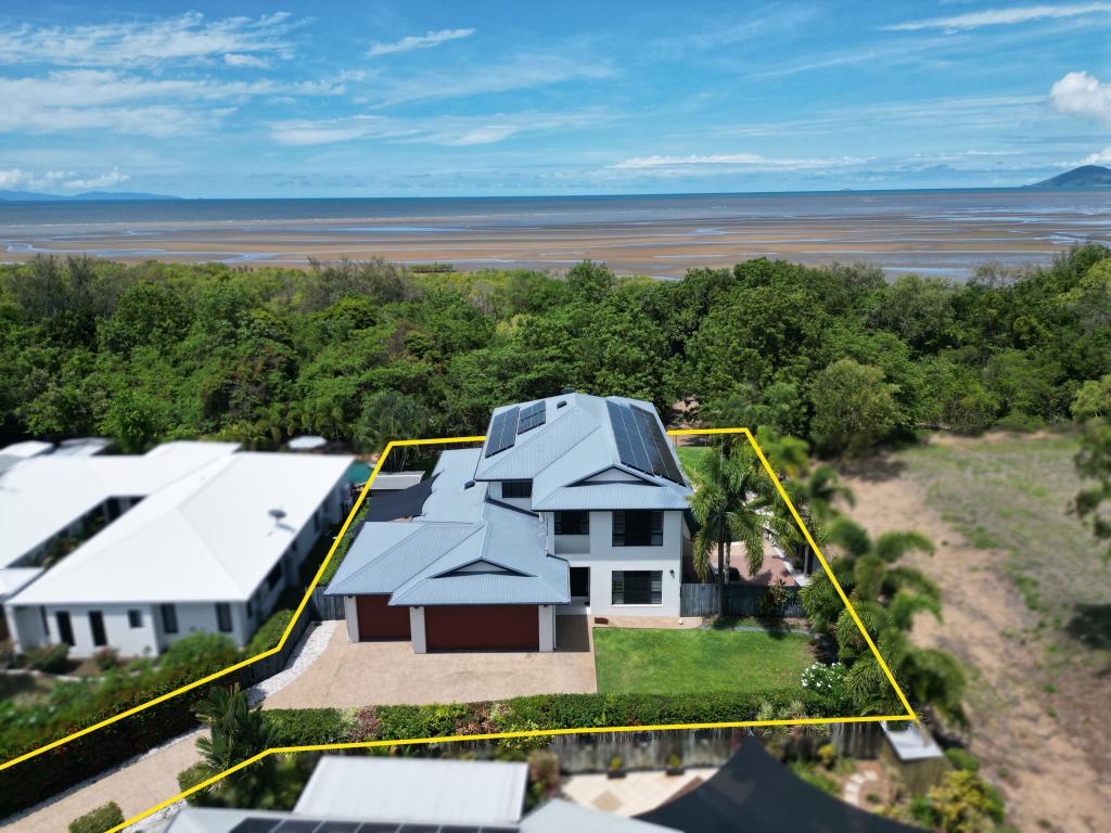 11 Margarita Ct, Bushland Beach, QLD 4818