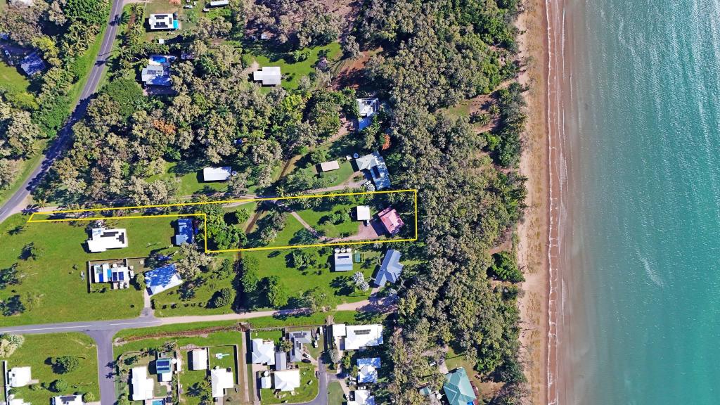 146 Miran Khan Dr, Armstrong Beach, QLD 4737