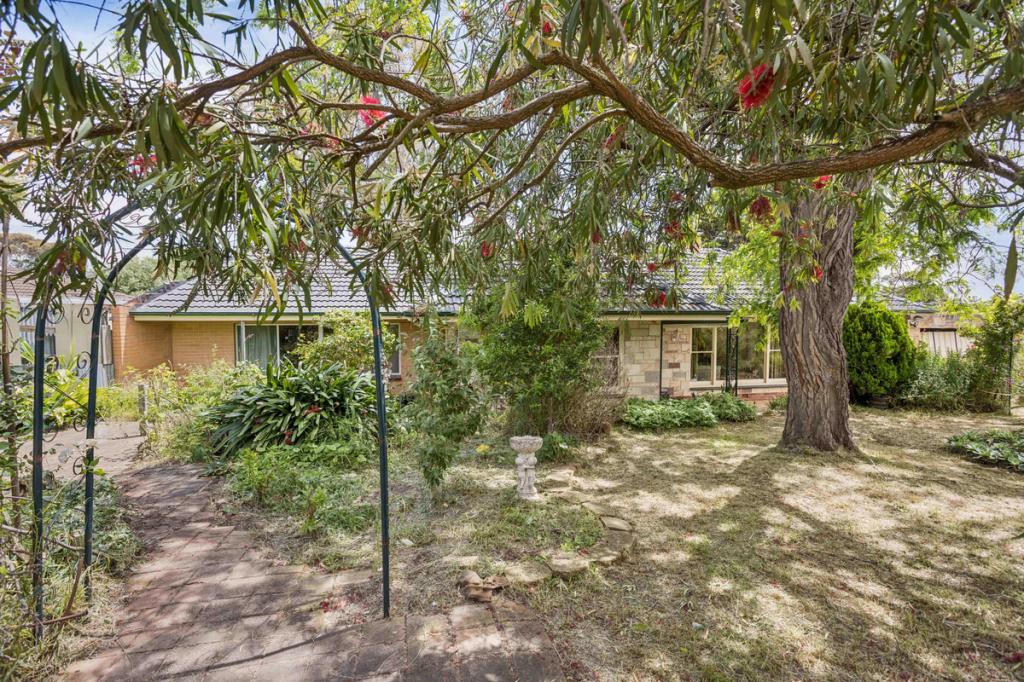 2 Glen Cres, Vista, SA 5091