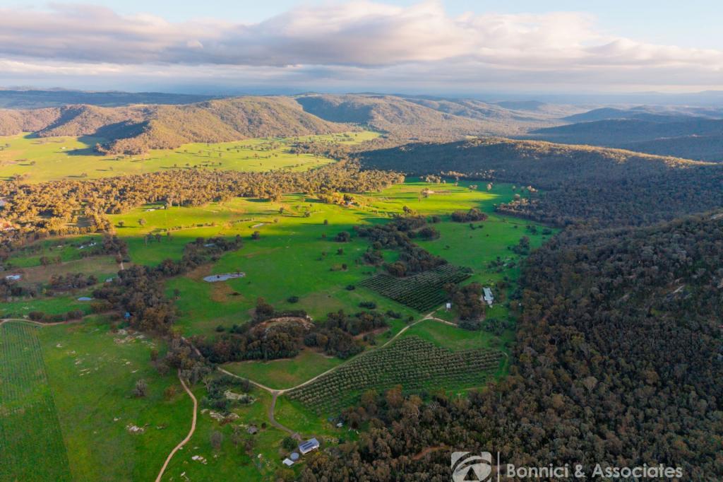 117 Sugarloaf Lane, Beechworth, VIC 3747