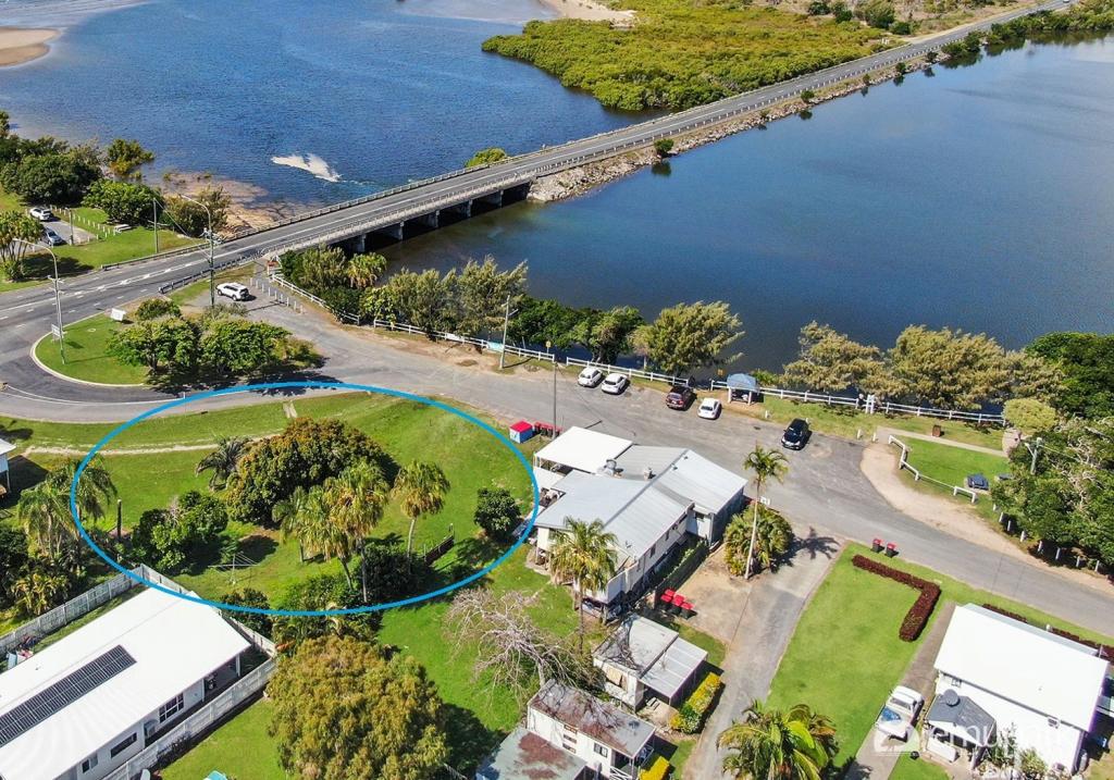 5 Esplanade, Causeway Lake, QLD 4703