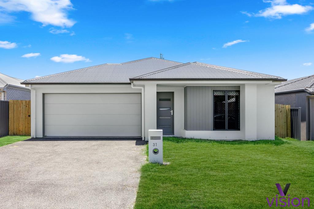 31 Waugh St, Urangan, QLD 4655