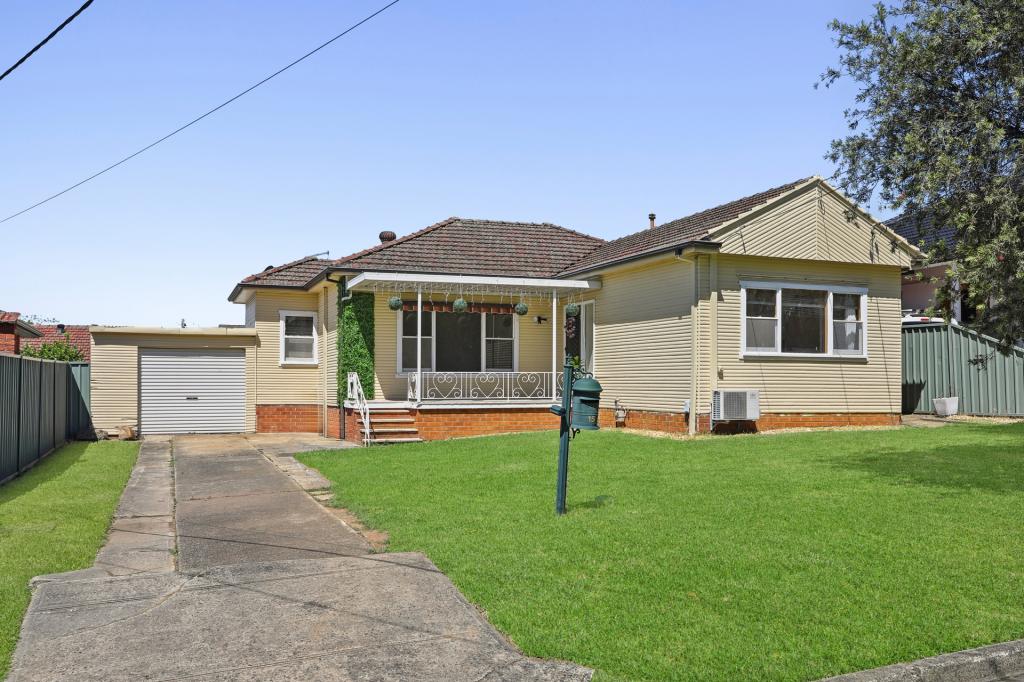 15 Eleanor Ave, Belmore, NSW 2192