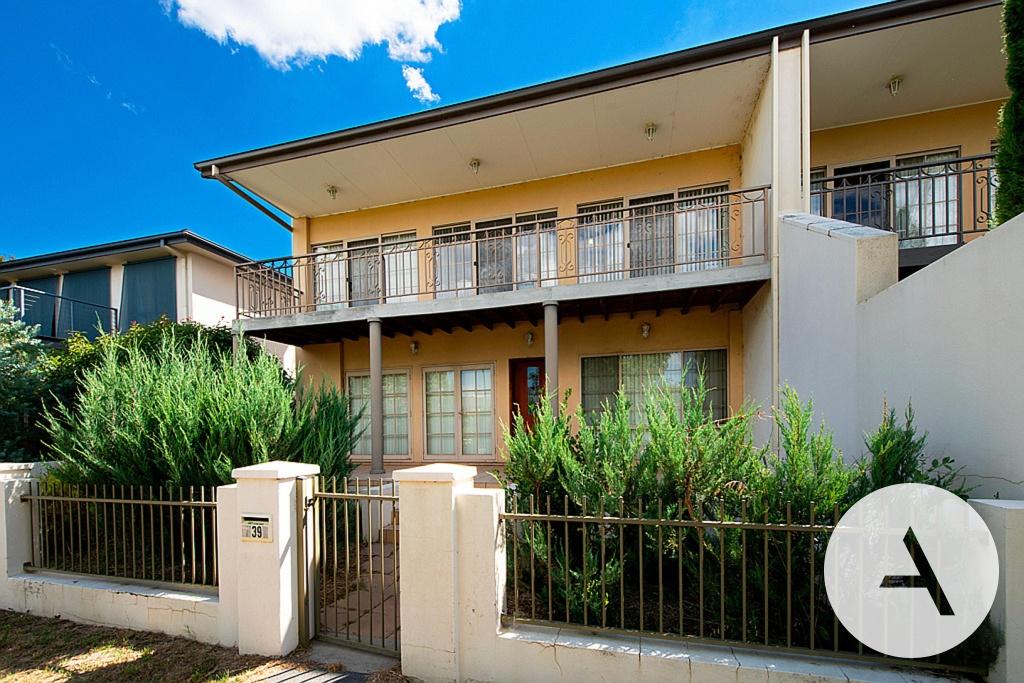 39 Nellie Hamilton Ave, Gungahlin, ACT 2912