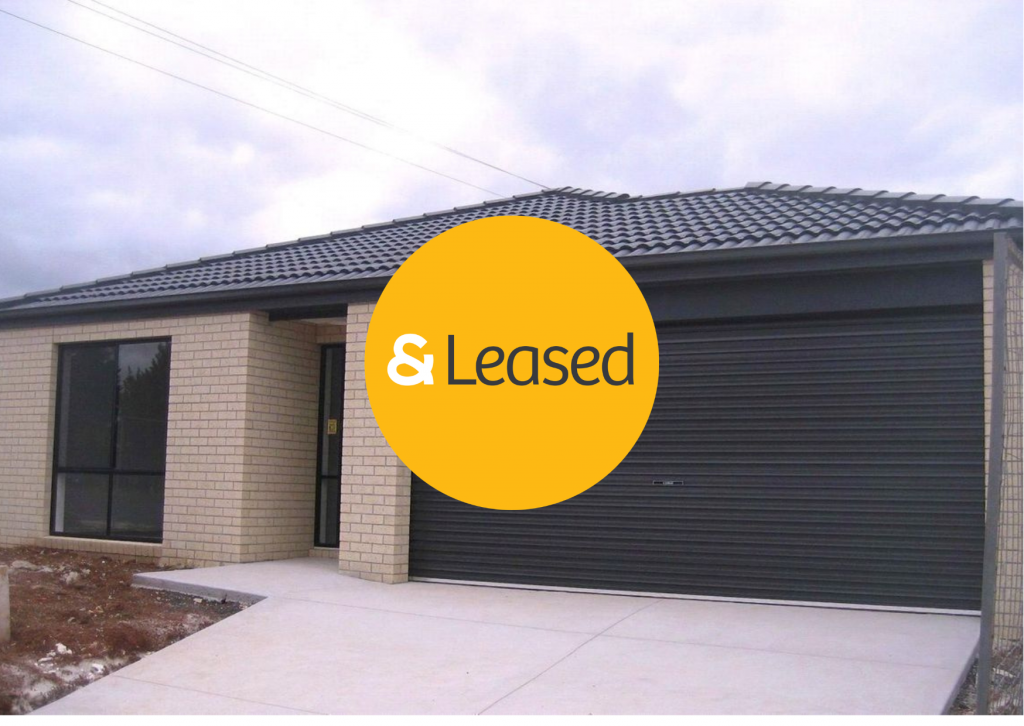 1 Turf Club Bvd, Melton South, VIC 3338
