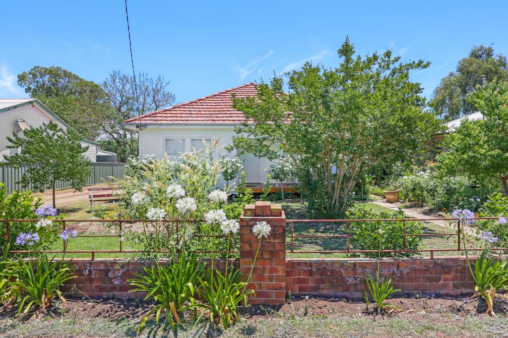 41 Scott St, Scone, NSW 2337