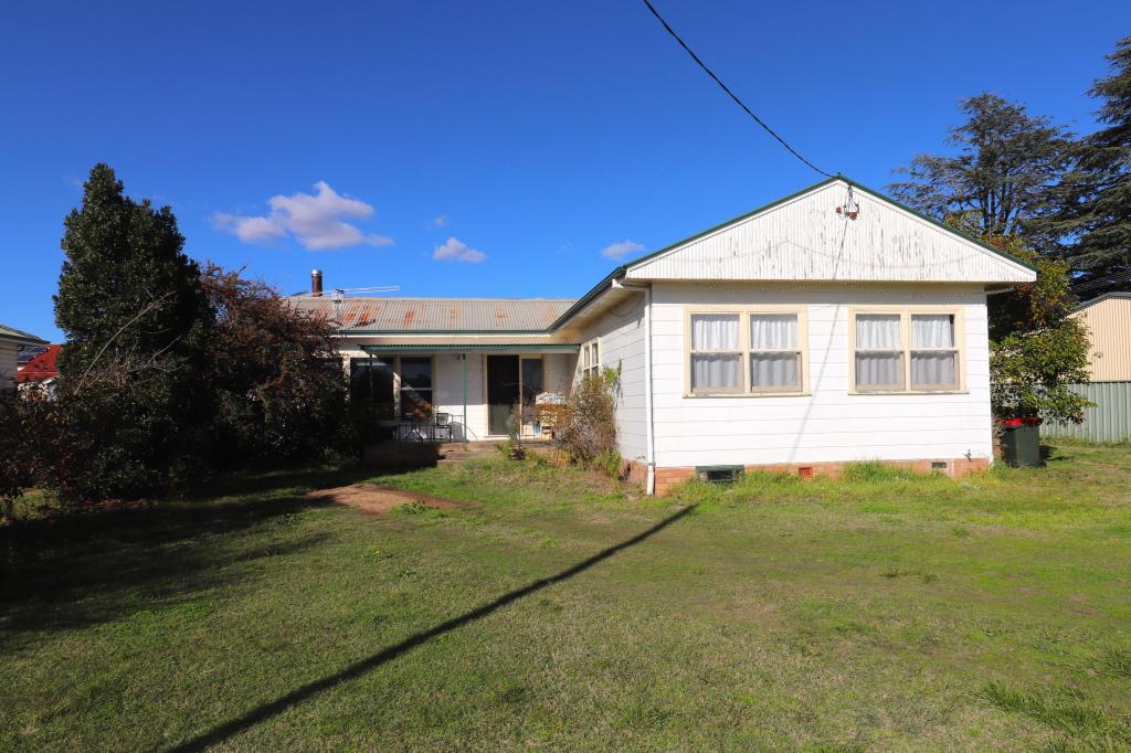 23 Lewis St, Glen Innes, NSW 2370