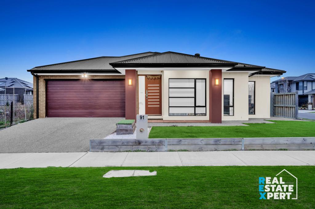 91 Strathlea Dr, Cranbourne West, VIC 3977