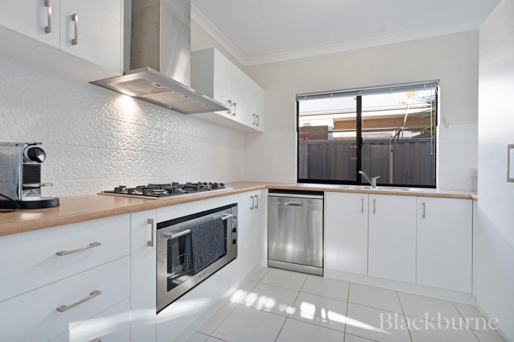 21 Santorini Prom, Alkimos, WA 6038