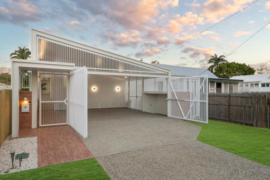 17 MOREHEAD ST, SOUTH TOWNSVILLE, QLD 4810