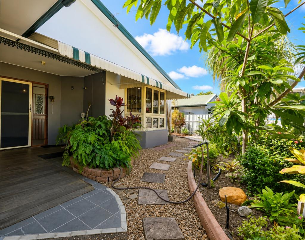 5 Chiquita Ave, Rasmussen, QLD 4815
