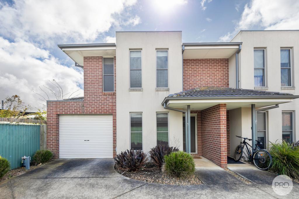 2/1416a Gregory St, Lake Wendouree, VIC 3350