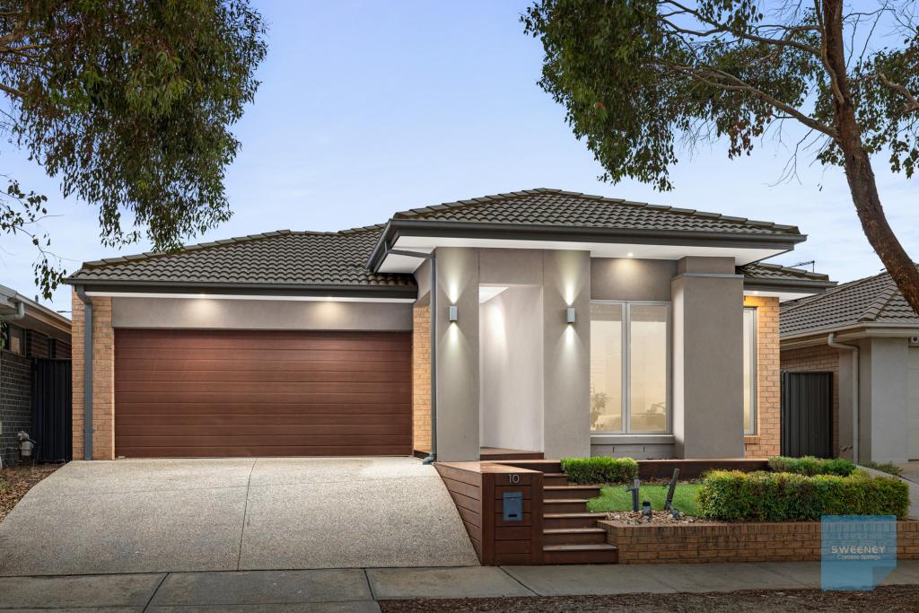 10 Alabaster Ave, Cobblebank, VIC 3338