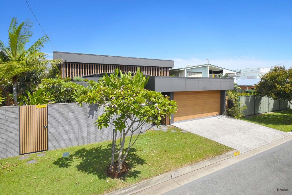 14 Morotai Ave, Palm Beach, QLD 4221