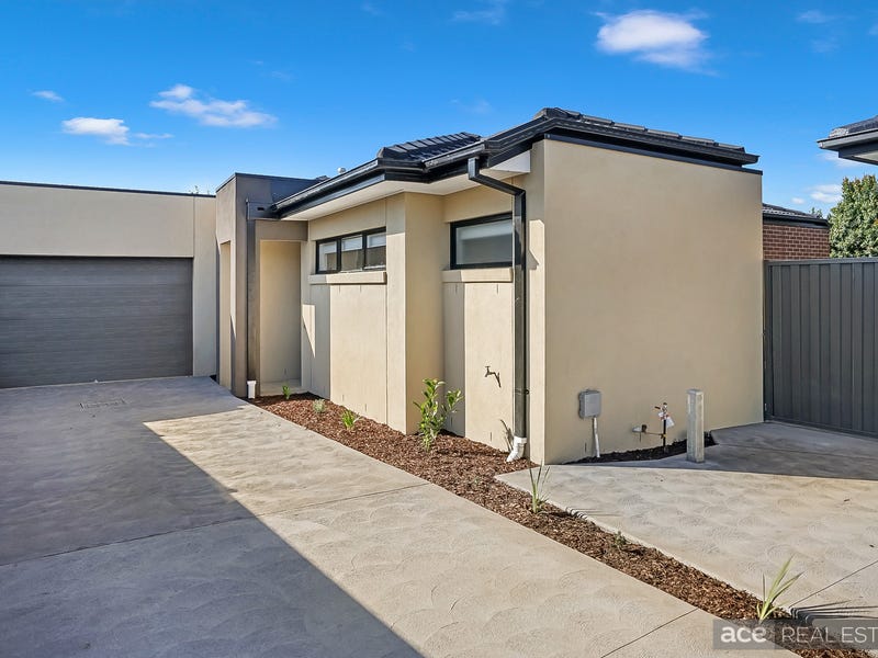 2/3 Chirnside Cres, Laverton, VIC 3028