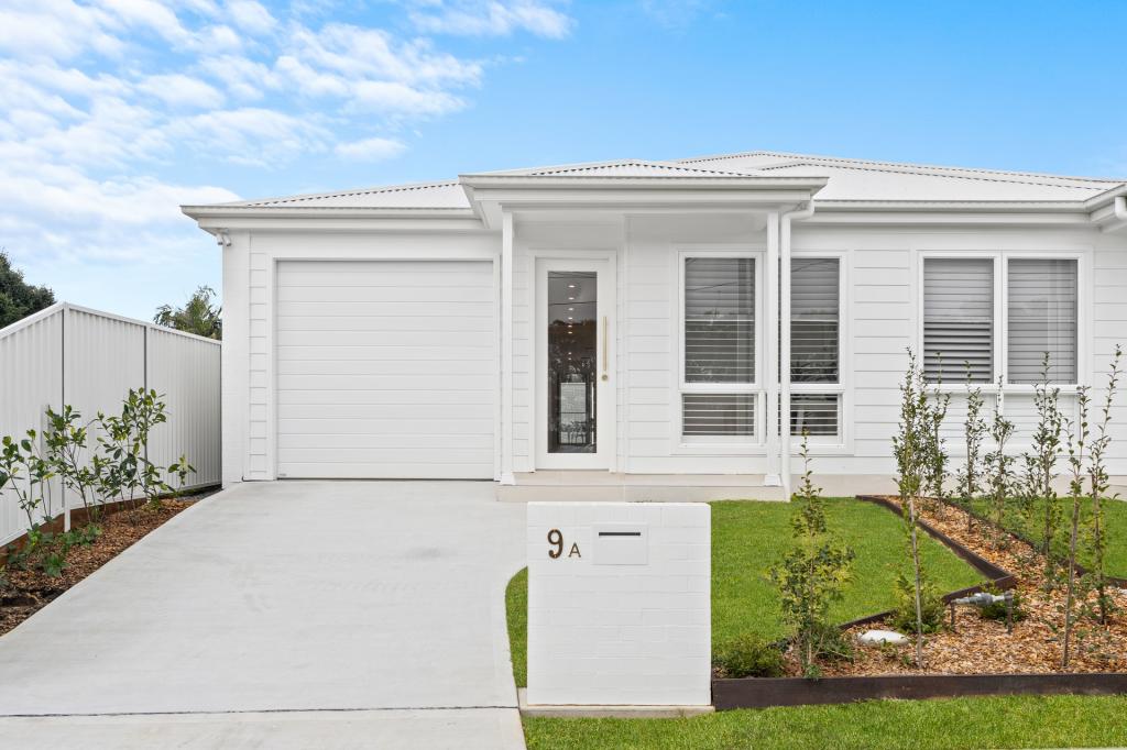 9a Pearce Rd, Kanwal, NSW 2259