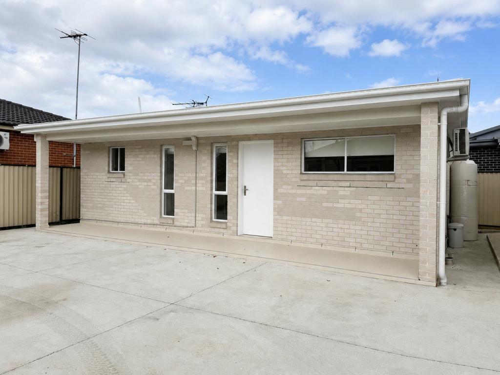 35a Haig Ave, Georges Hall, NSW 2198