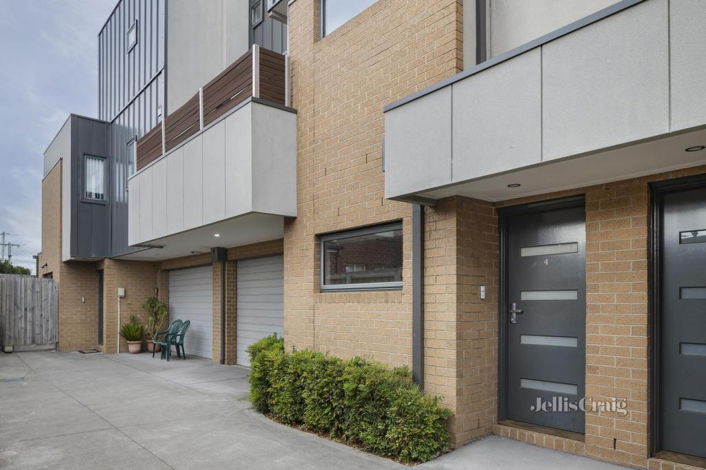 4/10 Centennial Ave, Brunswick West, VIC 3055