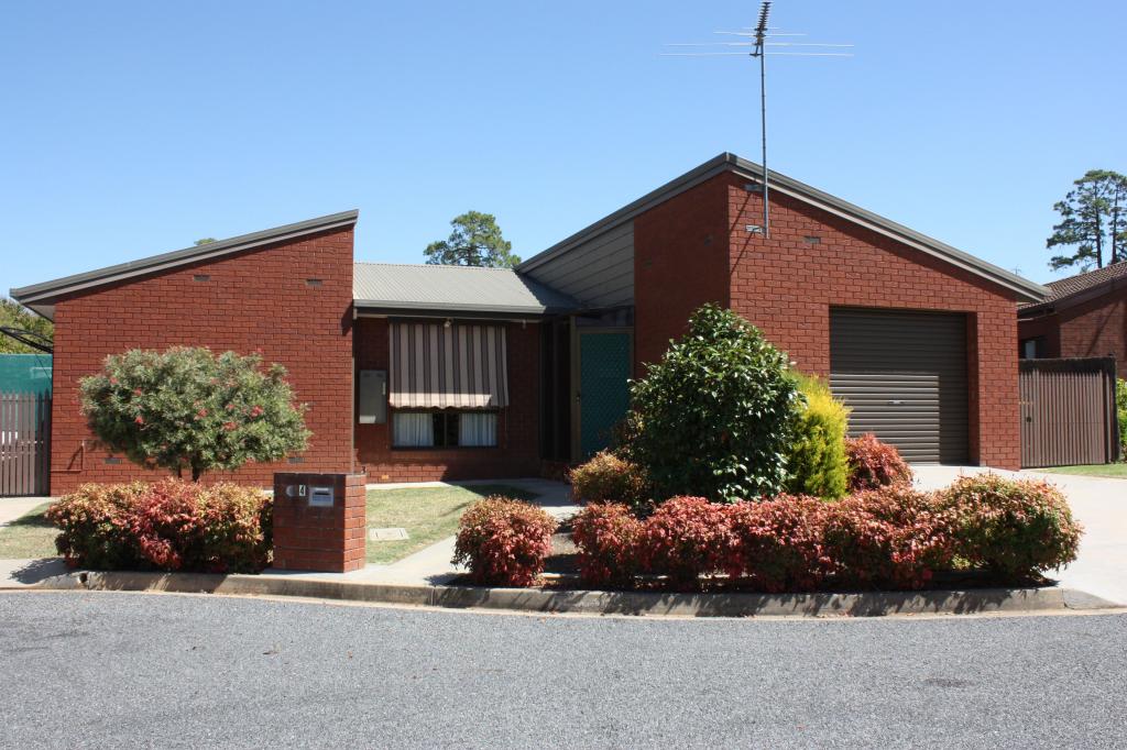 4/188 INDIGO CT, RUTHERGLEN, VIC 3685