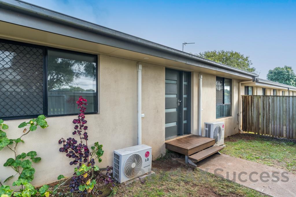 2/49 MCGREGOR ST, WILSONTON, QLD 4350