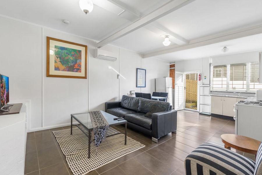 8/29 Park Rd W, Dutton Park, QLD 4102