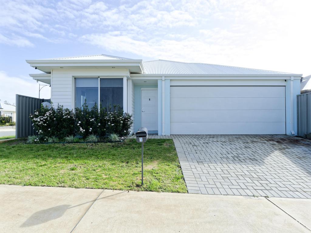 1 Raphanus Way, Hammond Park, WA 6164