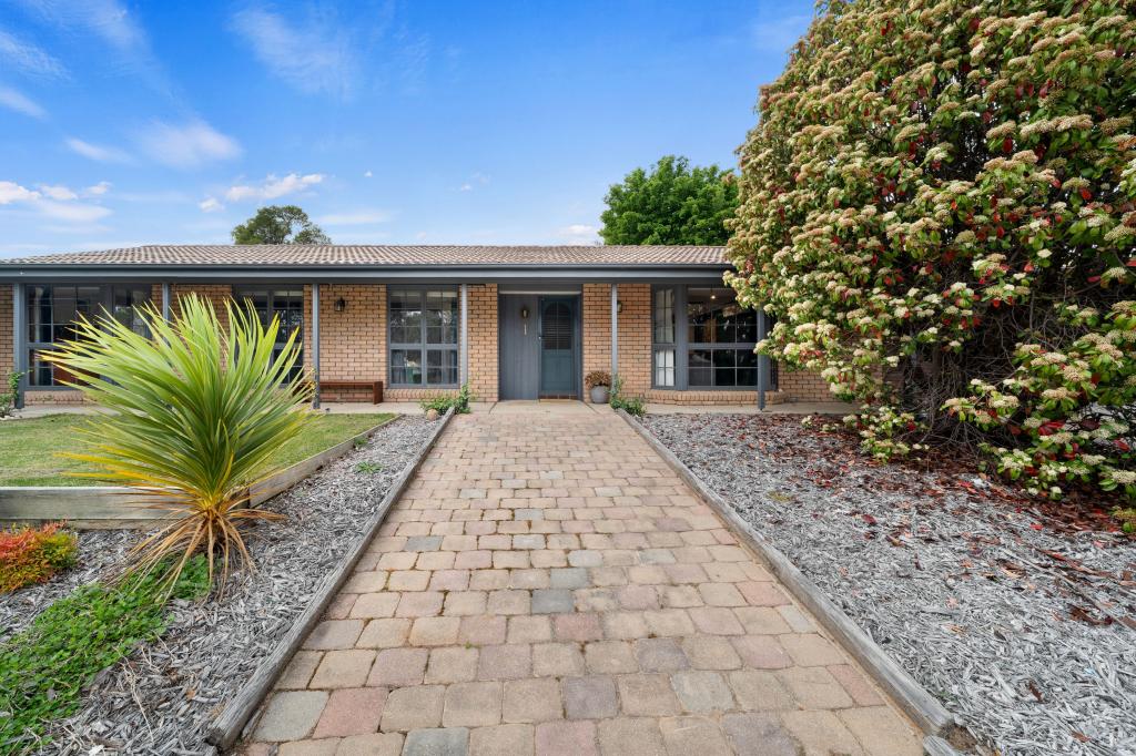 1 Mofflin St, Chisholm, ACT 2905