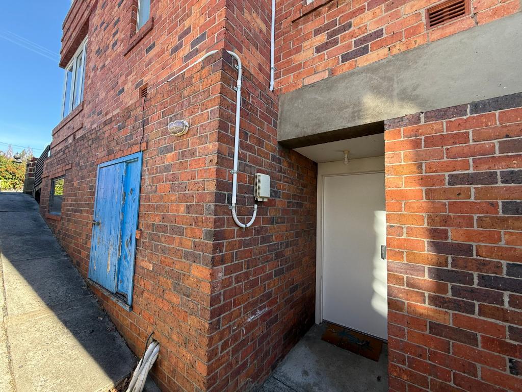 1/1 BIFRONS CT, EAST LAUNCESTON, TAS 7250