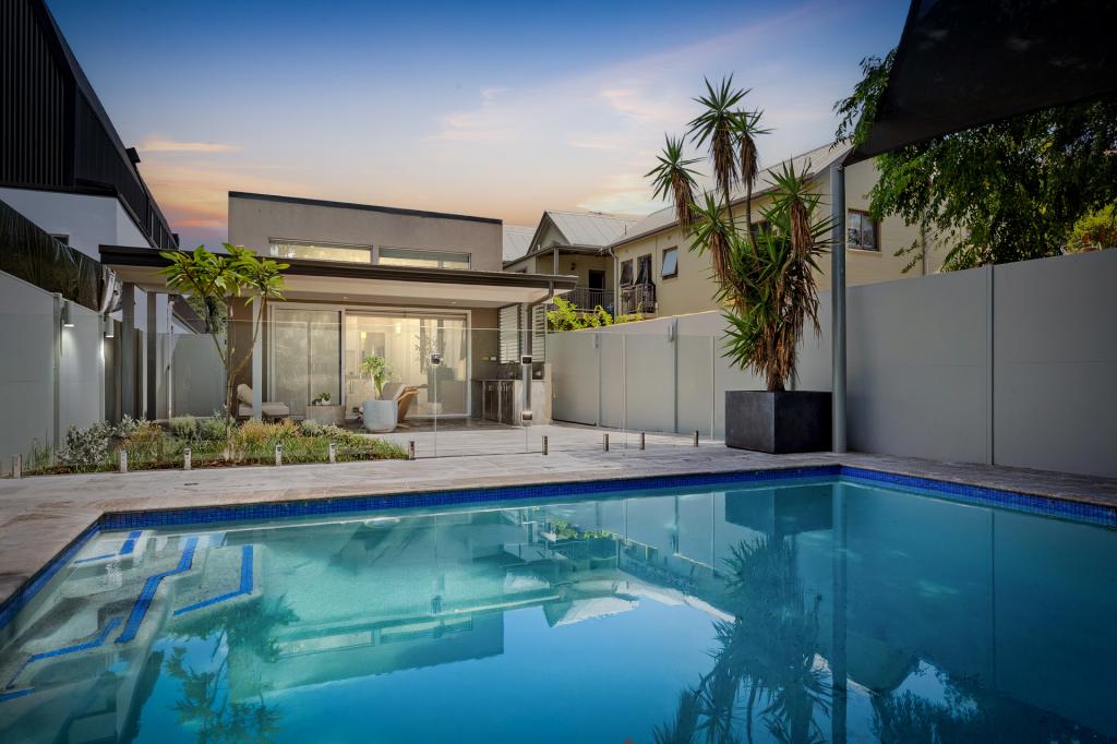 9 Woodcourt St, Marrickville, NSW 2204