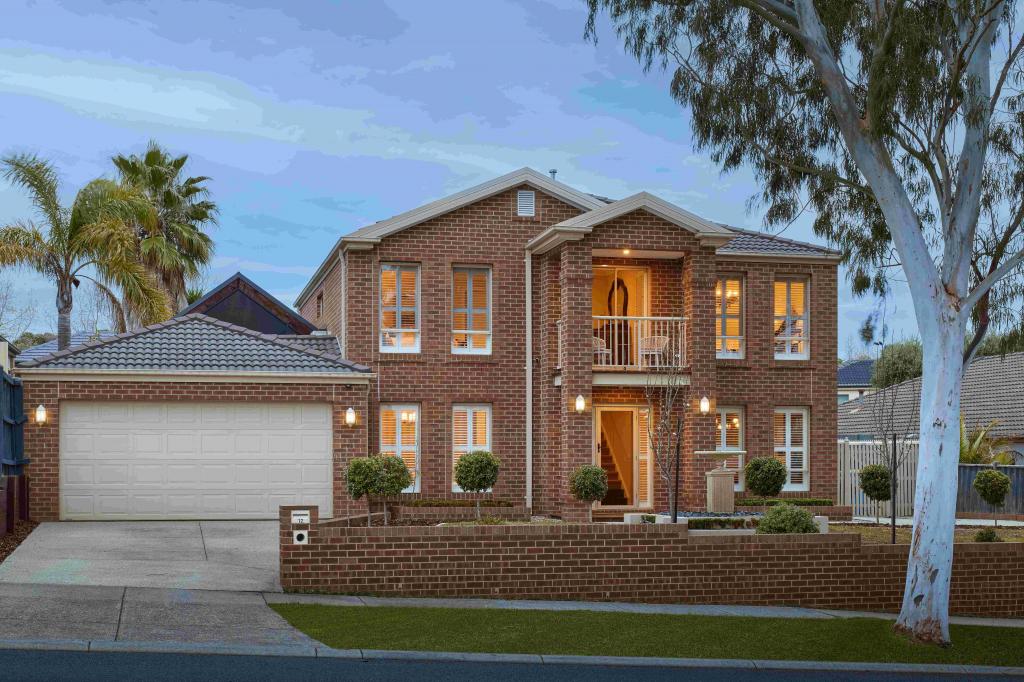 12 Riviera Dr, Berwick, VIC 3806