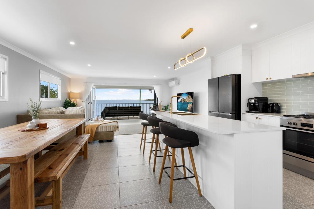 27 Esplanade, Deception Bay, QLD 4508