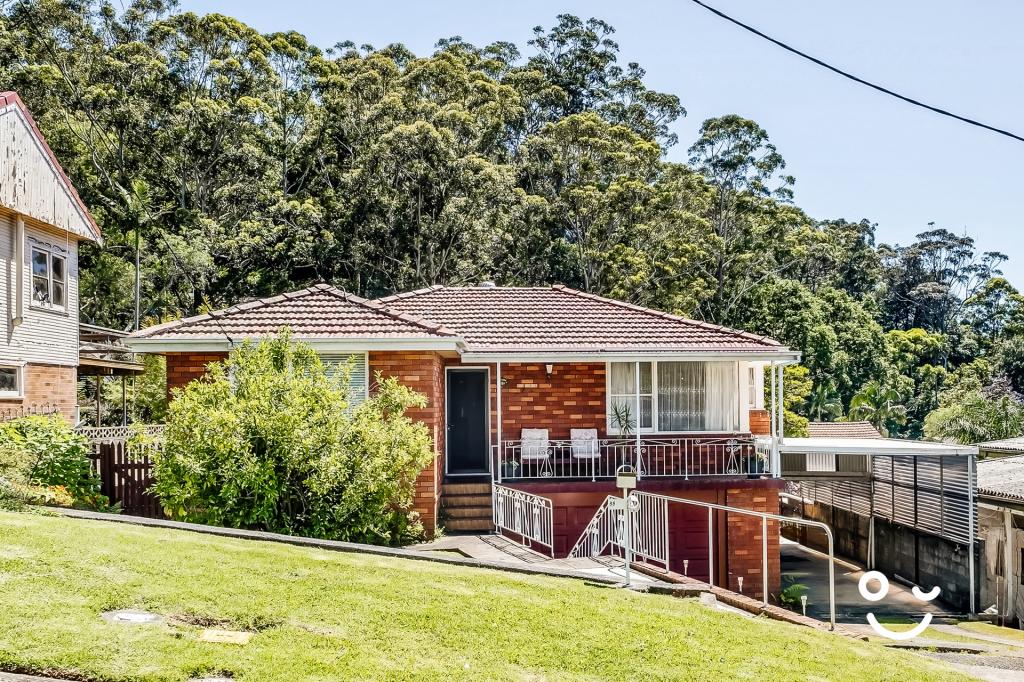 35 Robinsville Cres, Thirroul, NSW 2515