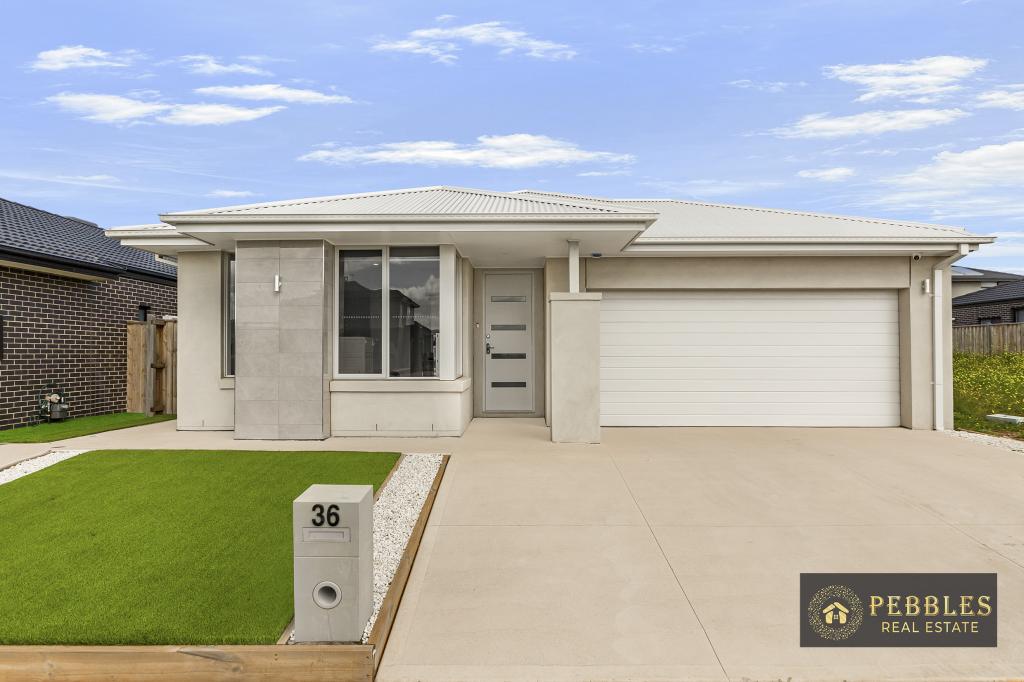 36 WHITECROSS DR, THORNHILL PARK, VIC 3335