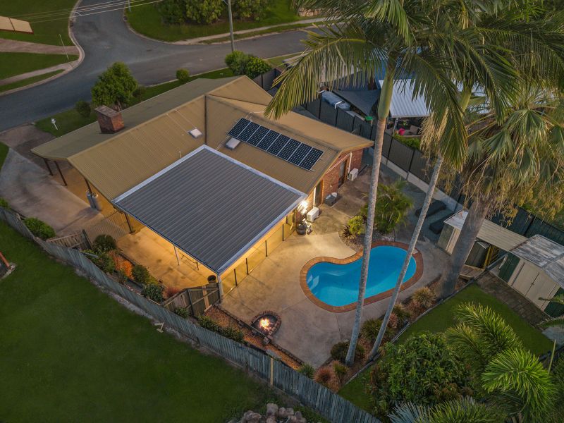 16 Voltaire Cres, Petrie, QLD 4502